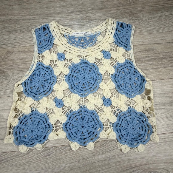 Altar'd State Cara Crochet Top Blue Cream Floral Sleeveless Boho Large - Picture 2 of 11